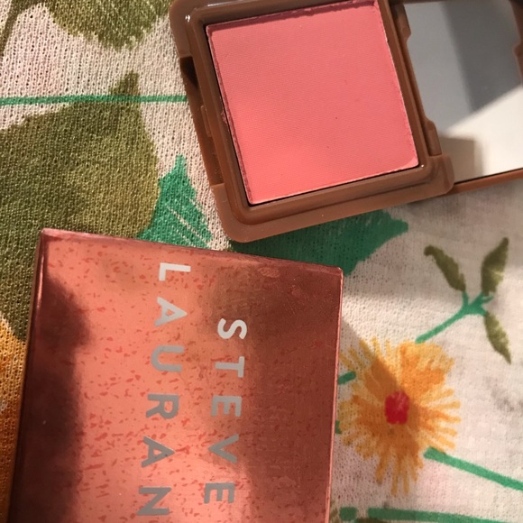 Makeup bundle! - Picture 3 of 5